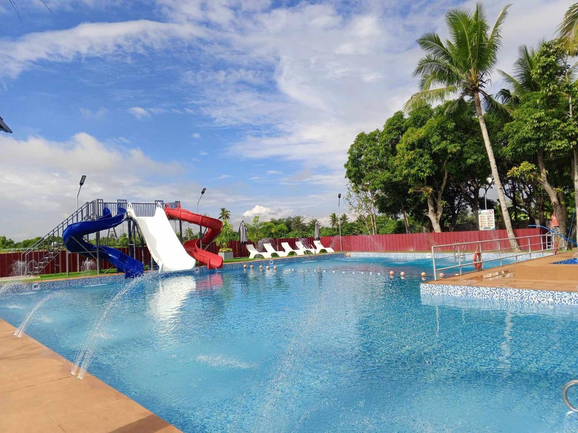 Elizabeth Hotel - Naga Pili  Exterior photo