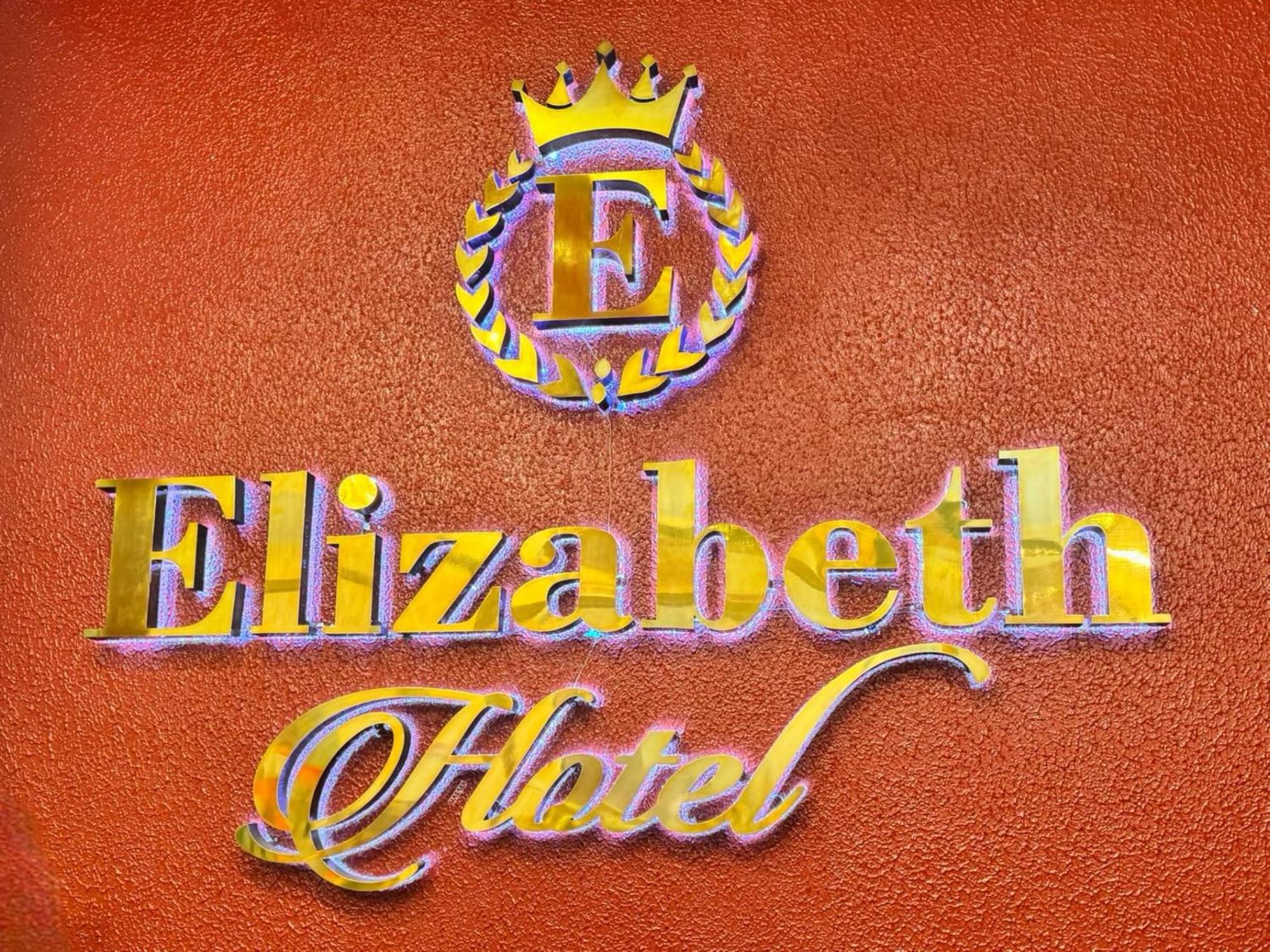 Elizabeth Hotel - Naga Pili  Exterior photo